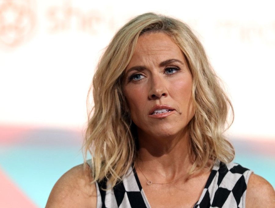 Sheryl Crow plastic surgery