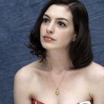 Anne Hathaway Plastic Surgery 18