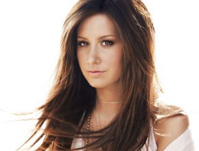 Ashley Tisdale plastic surgery 3