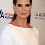 Brooke Shields plastic surgery 23