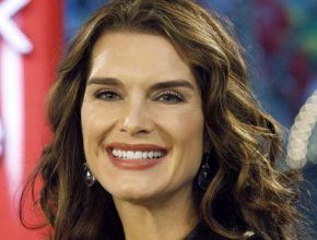 Brooke Shields plastic surgery 43