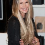 Elle Macpherson plastic surgery 19