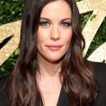 Liv Tyler plastic surgery 23