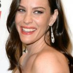 Liv Tyler plastic surgery 39