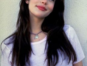 Liv Tyler plastic surgery 42