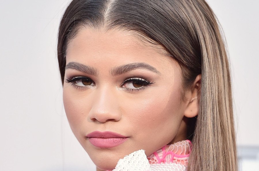 Zendaya Coleman plastic surgery 35 – Celebrity plastic surgery online