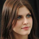 Alexandra Daddario plastic surgery (33)