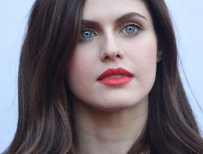 Alexandra Daddario plastic surgery (9)