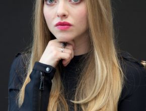 Amanda Seyfried plastic surgery (22)