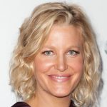 Anna Gunn plastic surgery (41)