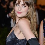 Dakota Johnson plastic surgery (30)