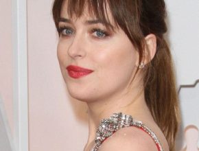 Dakota Johnson plastic surgery (40)