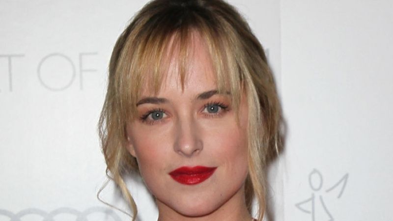 Dakota Johnson plastic surgery