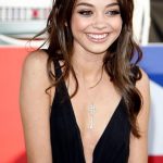 Sarah Hyland plastic surgery (43)