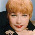 young Shirley MacLaine plastic surgery (35)