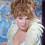 young Shirley MacLaine plastic surgery (9)