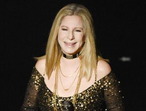Barbra Streisand plastic surgery (17)