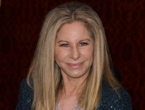 Barbra Streisand plastic surgery (33)