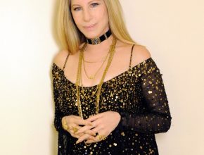 Barbra Streisand plastic surgery (37)