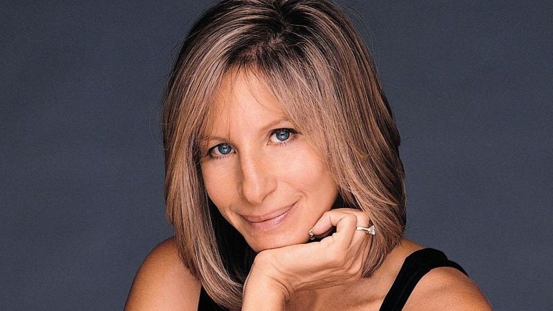 Barbra Streisand plastic surgery