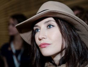 Carice van Houten plastic surgery (21)