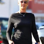 Jamie Lee Curtis plastic surgery (35)