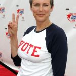 Jamie Lee Curtis plastic surgery (37)