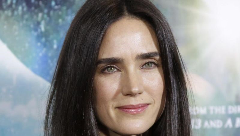 Jennifer Connelly plastic surgery