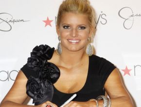 Jessica Simpson plastic surgery (31)