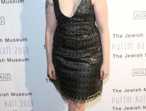 Lena Dunham plastic surgery (15)
