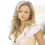 Miranda Lambert plastic surgery (40)