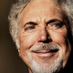 Tom Jones plastic surgery (14)