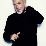 Tom Jones plastic surgery (16)