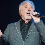 Tom Jones plastic surgery (27)