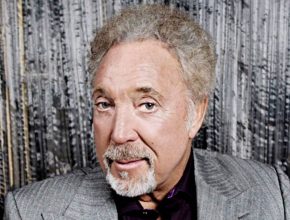 Tom Jones plastic surgery (43)