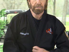 Chuck Norris plastic surgery (01)