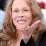 Faye Dunaway plastic surgery (44)