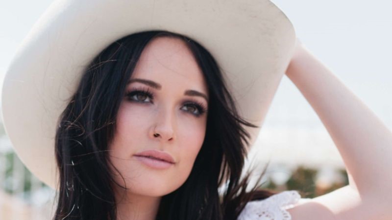 Kacey Musgraves plastic surgery